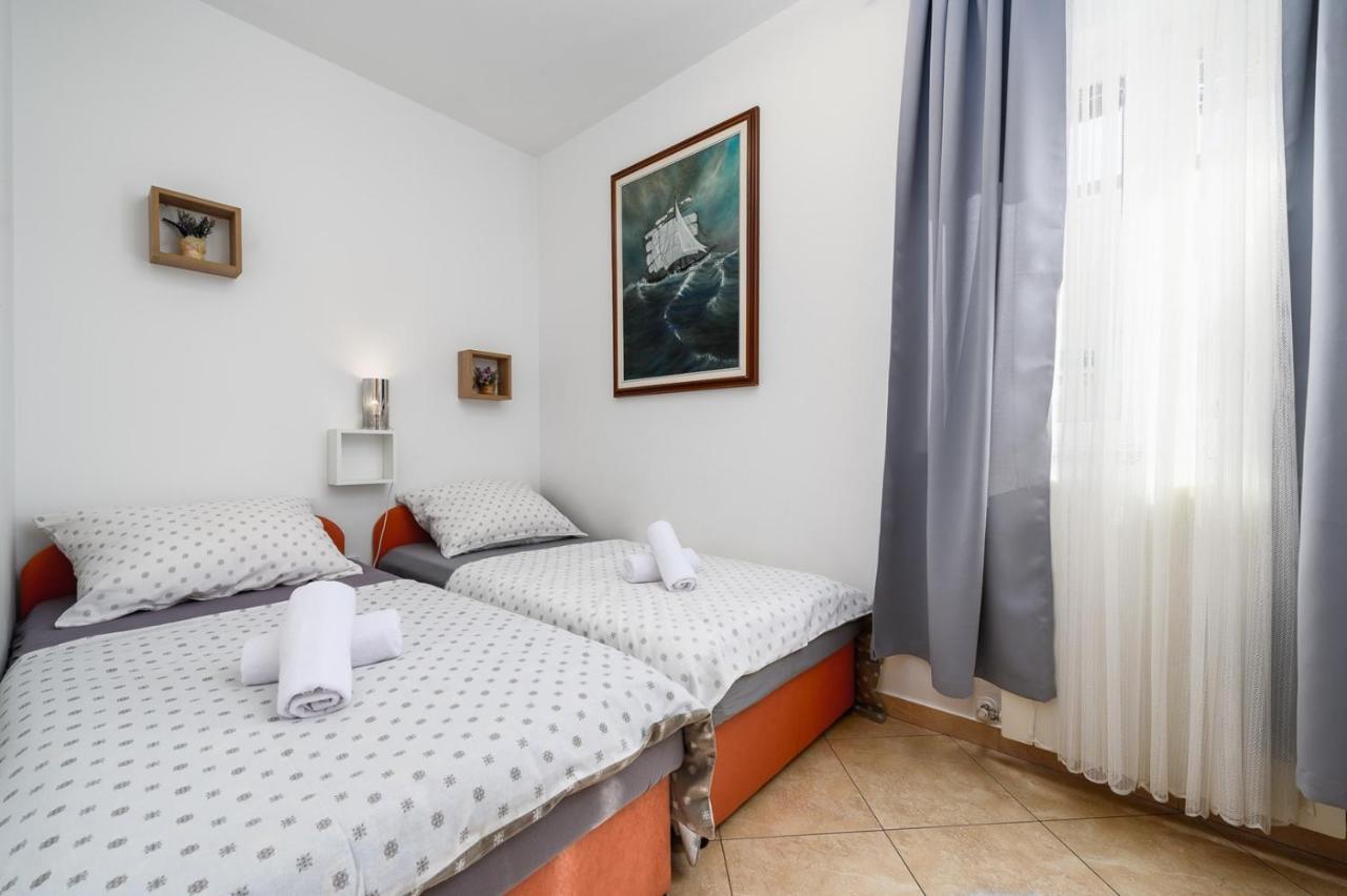Bozica House With Apartments Murine Extérieur photo