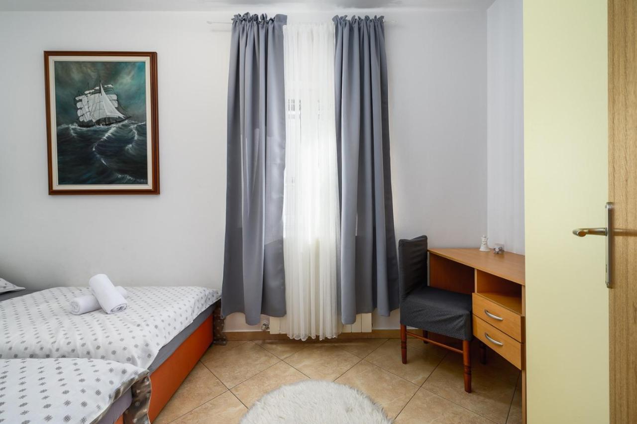 Bozica House With Apartments Murine Extérieur photo