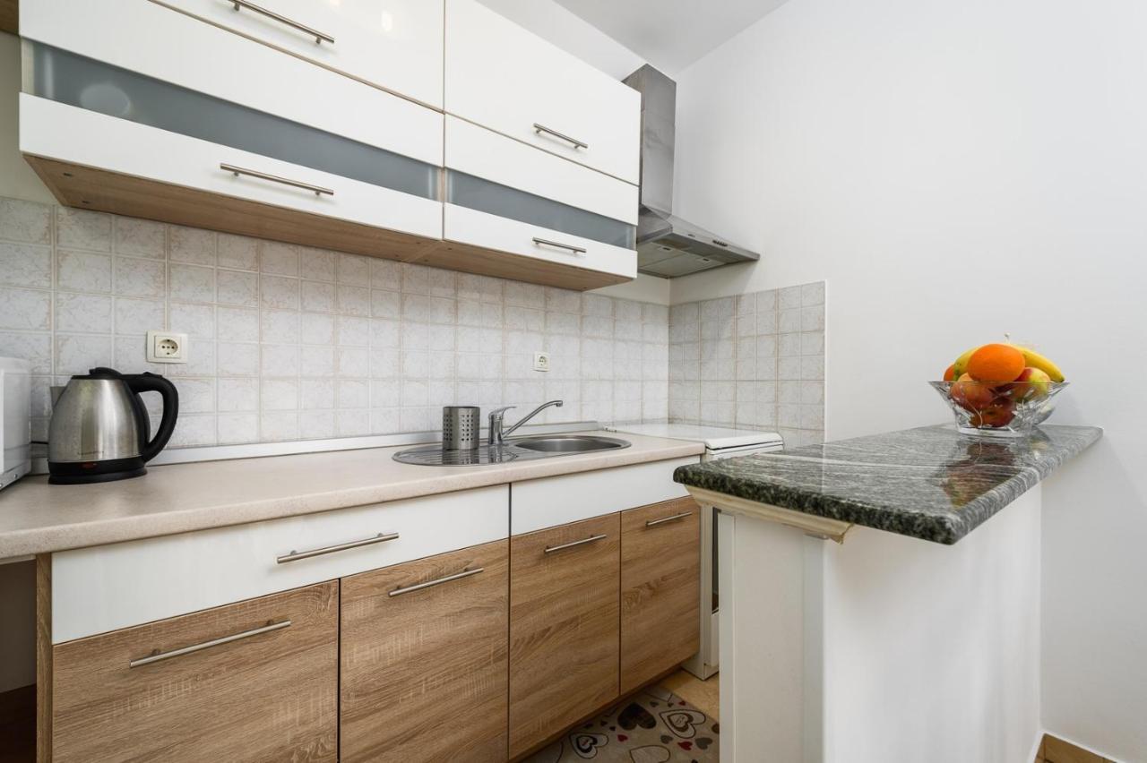 Bozica House With Apartments Murine Extérieur photo